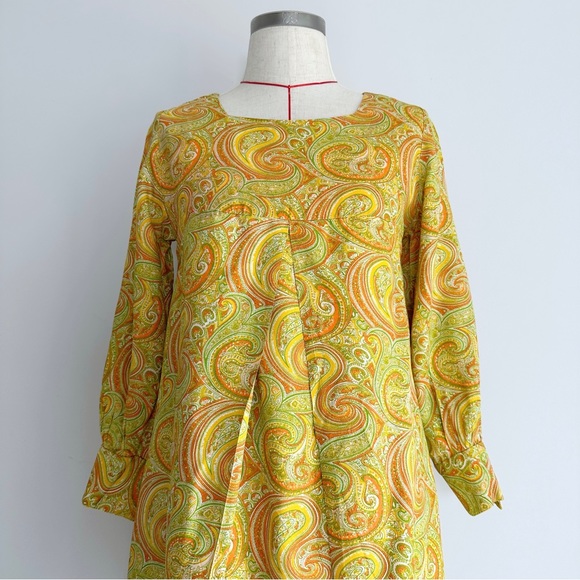 Vintage 60’s Dress Size UK 8 Yellow Paisley Mini Square Neck - Picture 2 of 16
